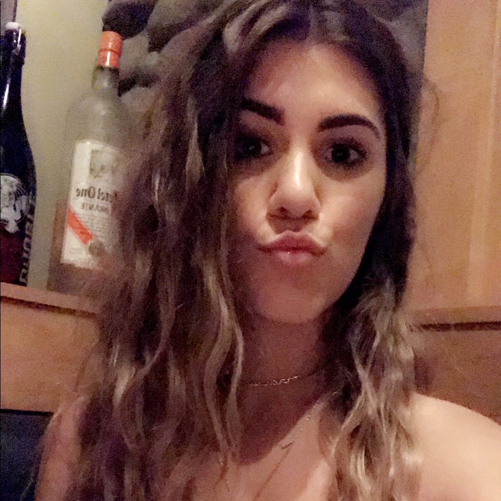 Meet your Posher, Kolbi